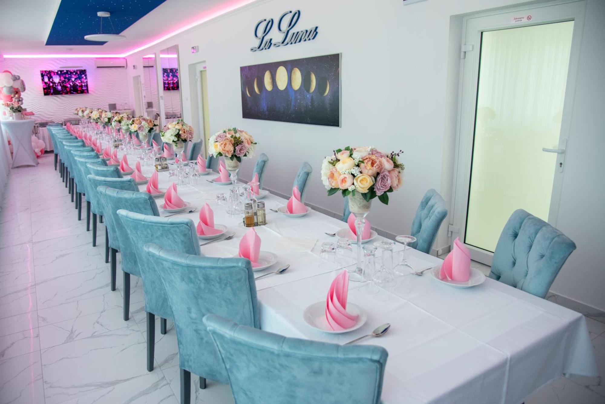 La Luna Premium Deluxe Apartment With Free Jacuzzi, Bikes & Covered Parking Nasice Exterior foto